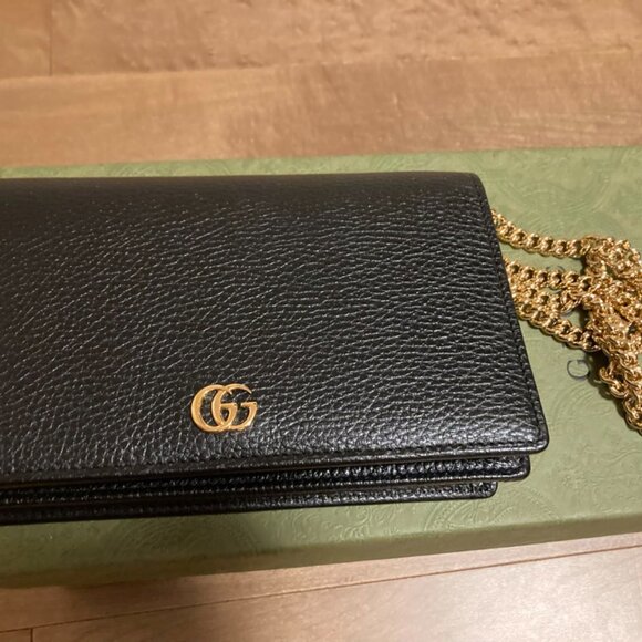 Gucci GG Marmont Black Leather Chain Bag Wallet on Chain (WOC) - Picture 4 of 6